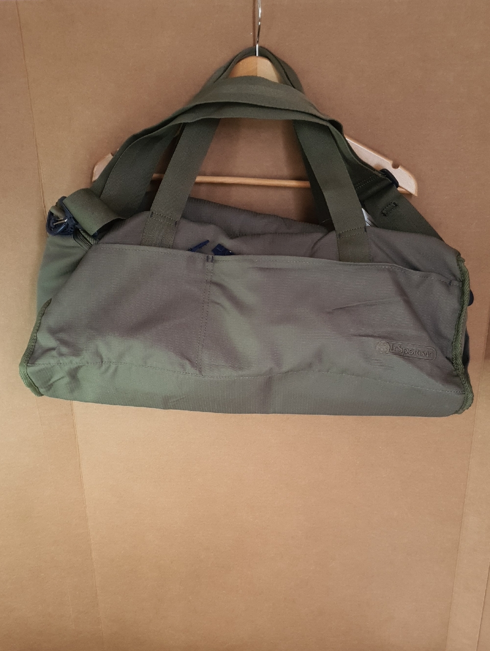 LeSportsac Olive Green Men's Duffel Bag with Shoulder Strap